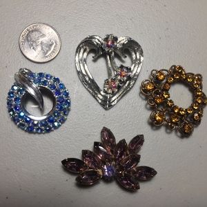 Vintage Brooches #28A